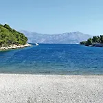 2 Bedroom Cozy In Supetar-splitska